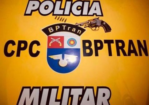 BPTran apreende arma de fogo no bairro da Levada