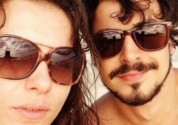 Monica Iozzi posta foto com o novo namorado, ex de Emanuelle Araújo