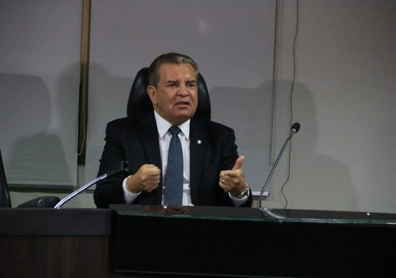 Washington Luiz toma posse no TRE/AL