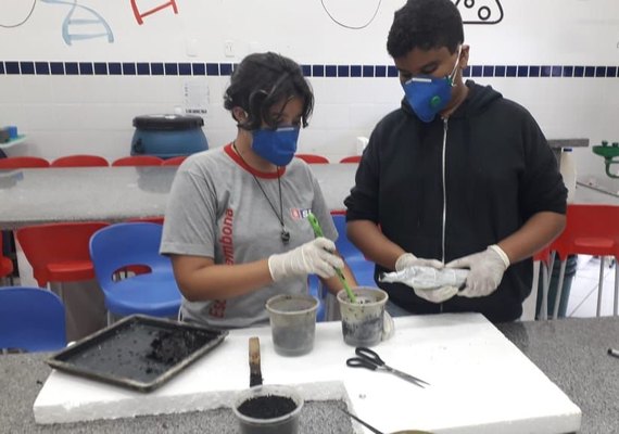 Trabalho de alunos da Escola Sesi Cambona vence feira nacional de iniciação científica