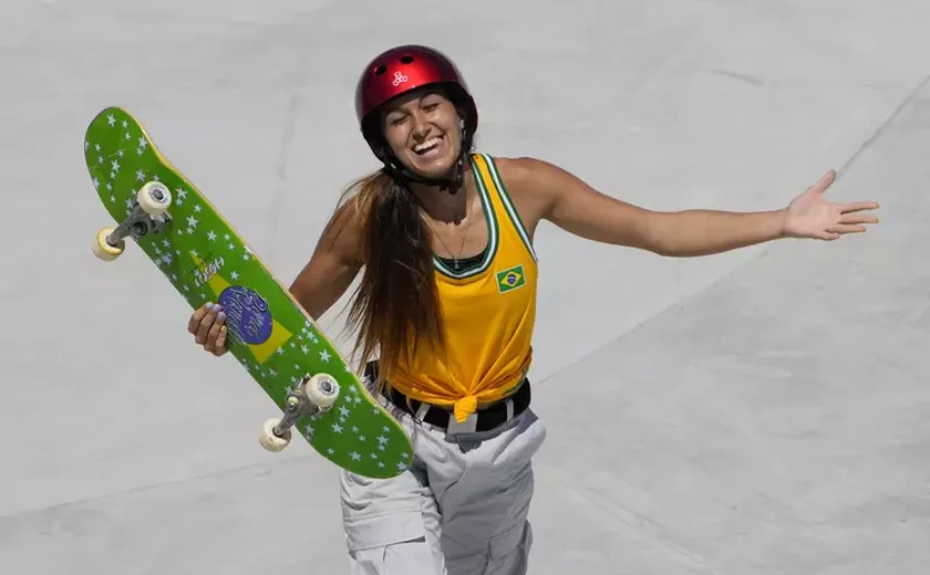 Dora Varella faz o melhor resultado de uma brasileira no skate park