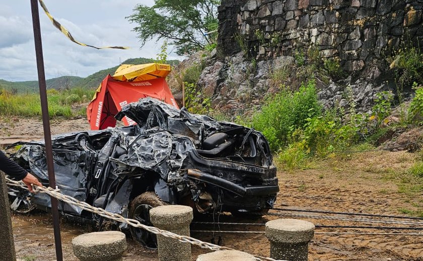 Buscas por homem desaparecido são interrompidas e serão retomadas nesta segunda-feira (2)