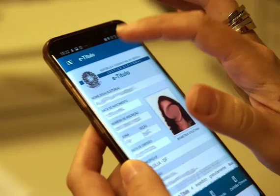 Eleitor tem um mês para regularizar pendências e ficar apto a votar