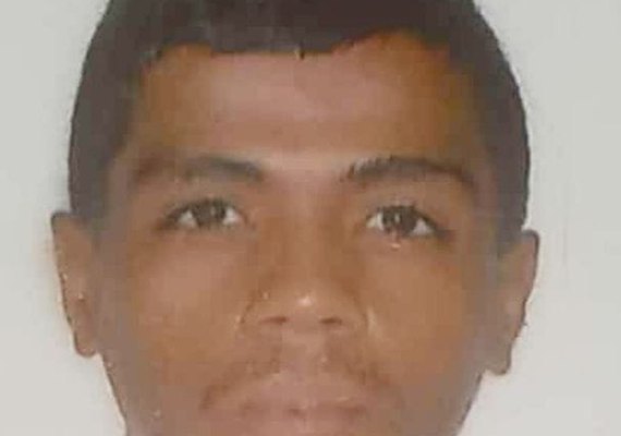 Corpo de jovem desaparecido desde 8 de março é encontrado por populares em cova rasa