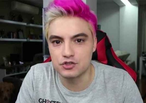 Diagnosticado com depressão, Felipe Neto faz alerta sobre suicídio