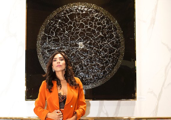 Artista brasileira Geovana Cléa leva o sertão alagoano para o Salão do Móvel de Milão