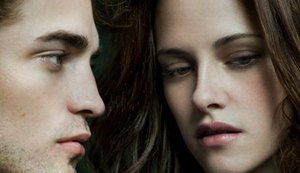 Kristen diz que não se incomodou em ser a 'vilã' no fim de namoro com Pattinson