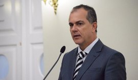 Ronaldo Medeiros segue líder do governo estadual na ALE