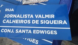 Prefeitura de Atalaia entrega certidões do programa “Um Endereço para Chamar de Seu” no Conjunto Santa Edwiges