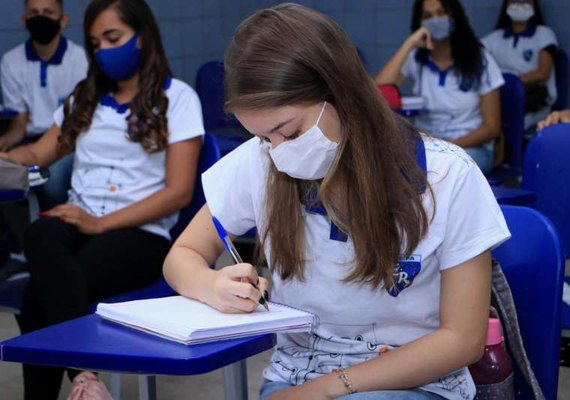 Bolsas de até R$ 500: Vem Que Dá Tempo tem inscrições abertas para exame de certificação