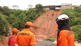 Mesmo em menor intensidade, chuva causa novas ocorrências