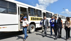 Judiciário determina que prefeitura ofereça transporte escolar adequado a alunos em AL