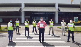 Colaboradores do Aeroporto Zumbi dos Palmares homenageiam vítimas do Covid-19