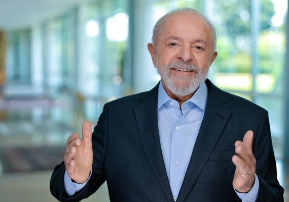 Mais de 90% dos beneficiários do Pé-de-Meia passaram de ano