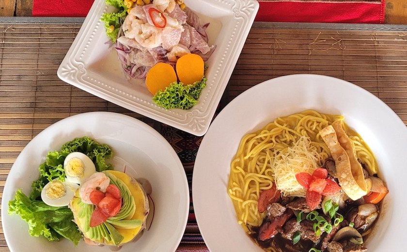 Cozinha peruana de alta qualidade na praia do Francês