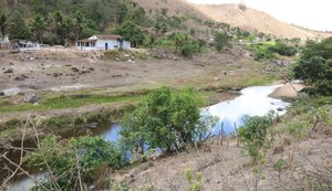 Entrega de casas gera impasse entre gestão anterior e atual de Santana do Mundaú