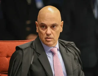 Moraes expede mandado de soltura que autoriza prisão domiciliar a Bolsonaro
