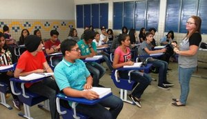 Evasão escolar no ensino médio da rede estadual cai 60% nos últimos 10 anos