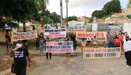 Protestos no cemitério de Bebedouro