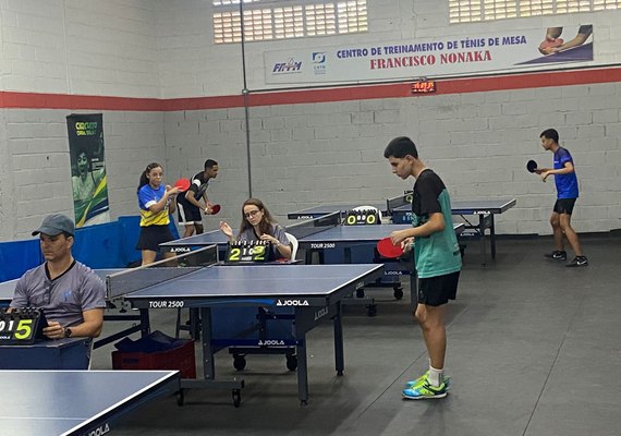 Aluno de escola municipal do interior de Alagoas é destaque em competições de tênis de mesa