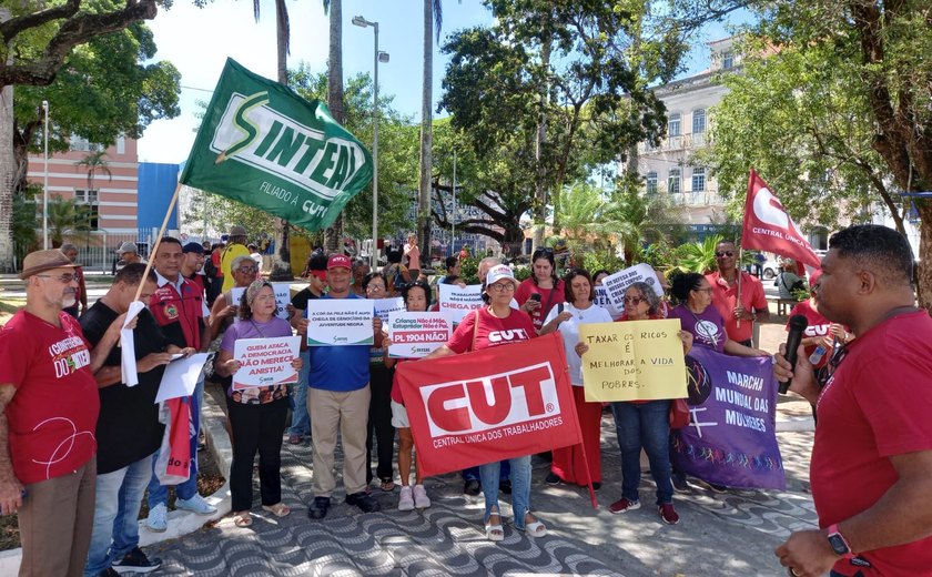 Ato público marca o Dia Internacional dos Direitos Humanos em Alagoas