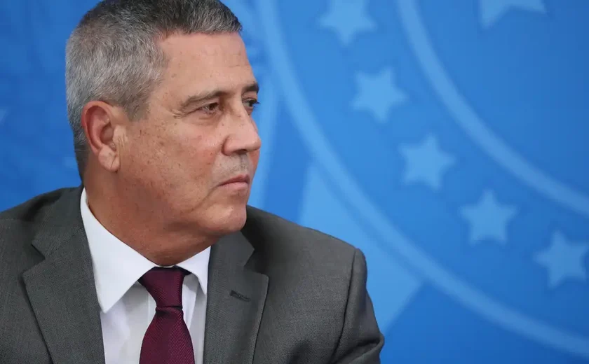 Moraes mantém prisão do general Braga Netto