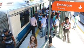 Estação de trem no Mercado do  Artesanato começa a funcionar