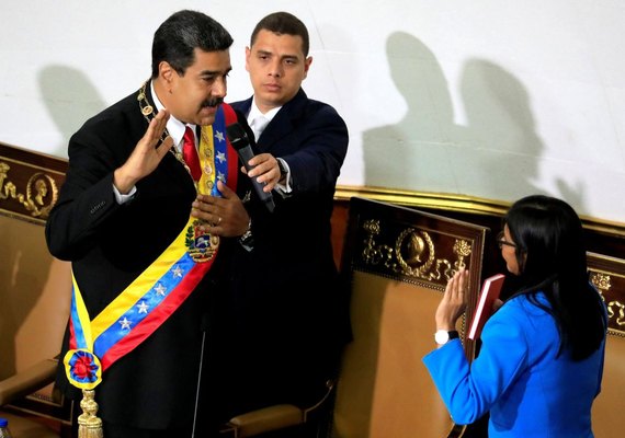 Nicolás Maduro acusa oposição de querer 'guerra civil'