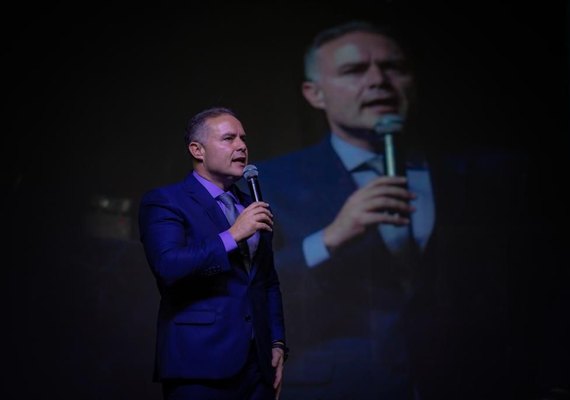 Renan Filho defende aprovação de arcabouço fiscal para aumento de investimento público