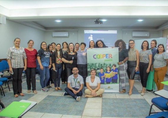 Cocari inicia atividades do Programa Cooperjovem com nova metodologia