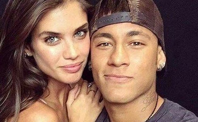 Modelo portuguesa nega affair com Neymar: 'Apenas amigos'
