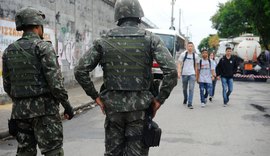 Exército volta a ocupar o Complexo do Alemão, no Rio