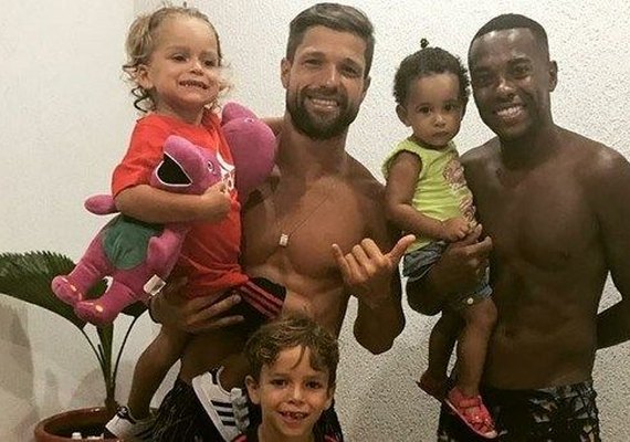 Diego e Robinho voltam ao Engenhão nove anos após decepção e vaias
