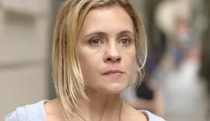Carminha virou santa? TV Globo revela história de Avenida Brasil 2