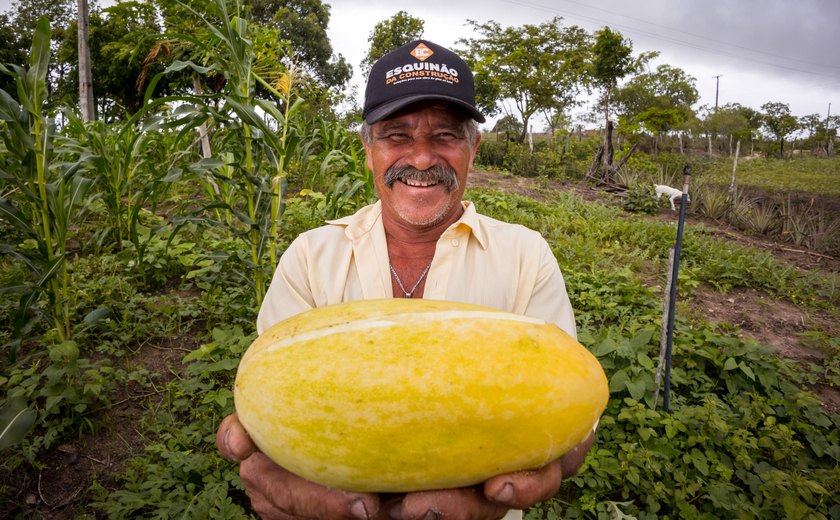 Com o Canal do Sertão, agricultores superam estiagem, escoam produção e sustentam suas famílias