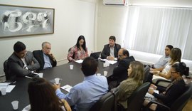 Defensoria discute problema do programa de tratamento do glaucoma em Alagoas