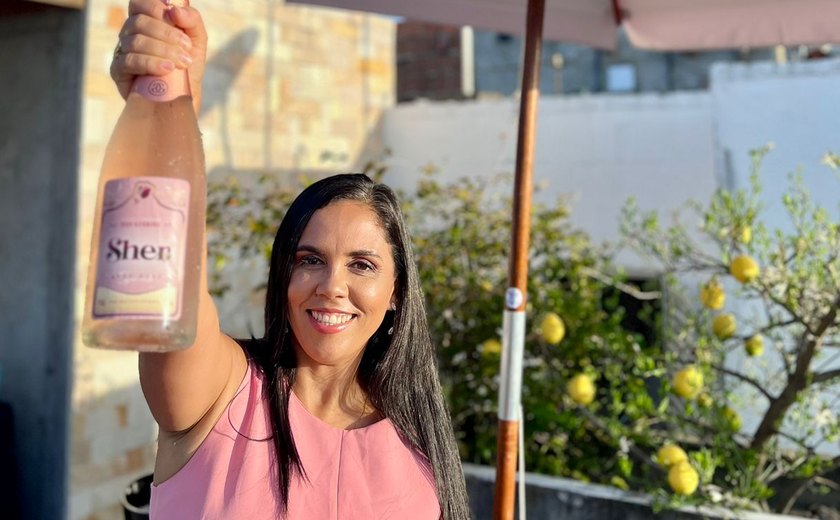 Jornalista lança espumante Sher em clima de confraternização