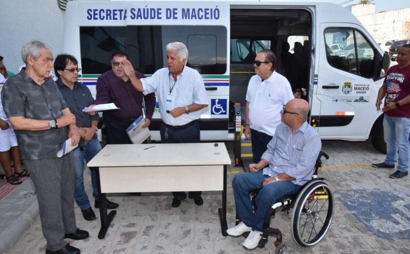 Saúde de Maceió viabiliza transporte especial para atender pessoas deficientes  
