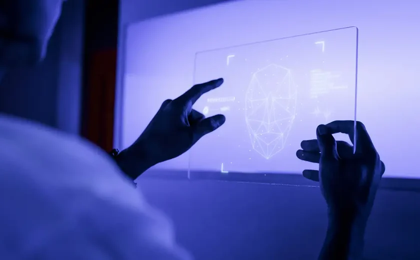Inteligência artificial ameaça aprendizado da escrita, alerta escritor