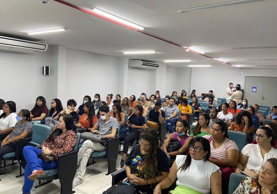 Estágio para todo mundo! IEL tem 1 mil vagas  abertas com bolsa de até R$ 2,2 mil reais