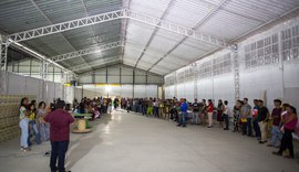 Mutirão de empregos seleciona profissionais para atuarem em supermercados