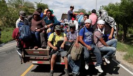 Guatemala encontra migrantes de outros países em caravana hondurenha