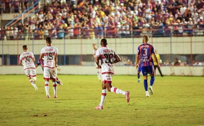 CRB utiliza time misto e fica no empate sem gols com o Itabaiana