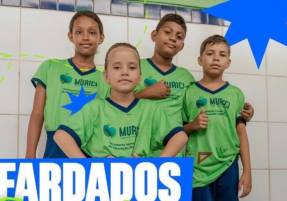 Mais de seis mil alunos de Murici estão sendo contemplados com kits fardamento, afirma prefeito