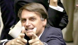 Bolsonaro promete abrir arquivos da Petrobras e diz que terá militares em ministérios