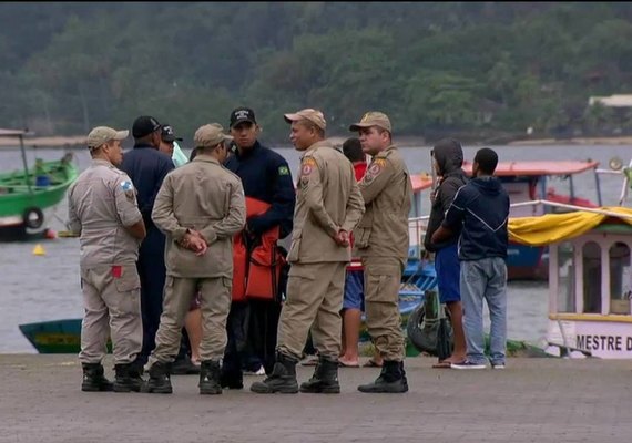 Marinha encontra segundo barco que naufragou em Itaguaí