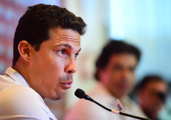 Hernanes não acredita que volta à China seja o 'fim do mundo'