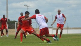 Marcelo Cabo relaciona 22 jogadores para partidas do CRB contra Oeste e Cuiabá