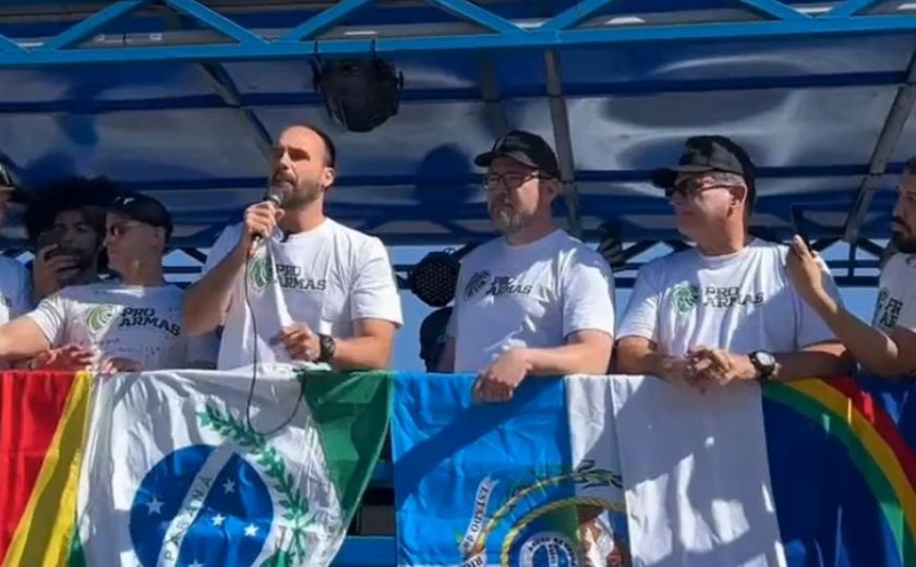 Eduardo Bolsonaro diz que professores são piores do que traficantes