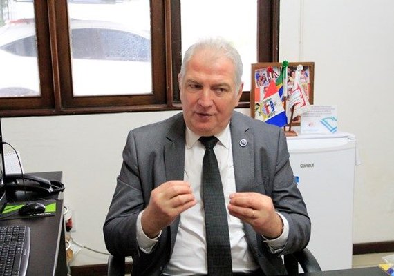 Presidente da Anape critica reforma previdenciária